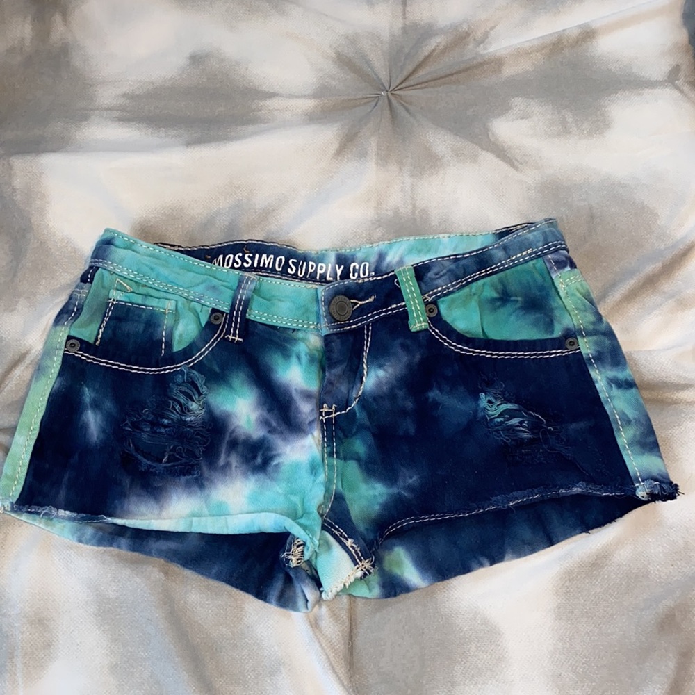 Blue tie dye shorts